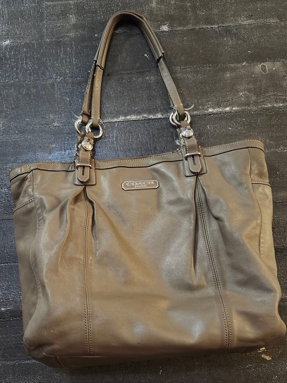 Coach Gallery East West Leather Tote Bag Taupe